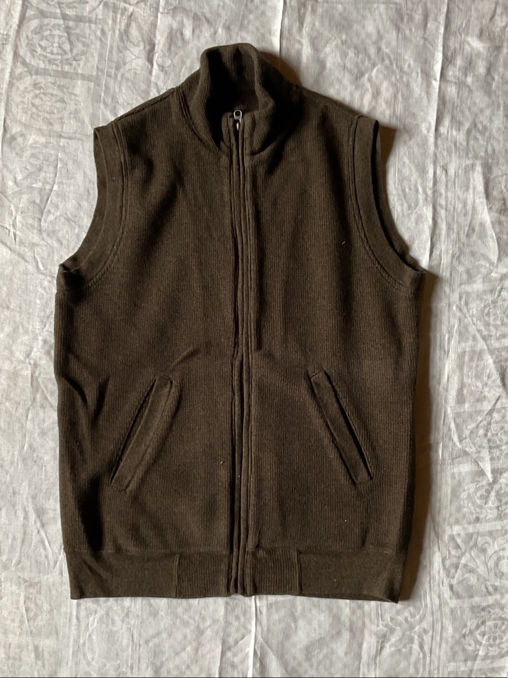 Woolrich Brown Zip-Up Sleeveless Sweater Vest